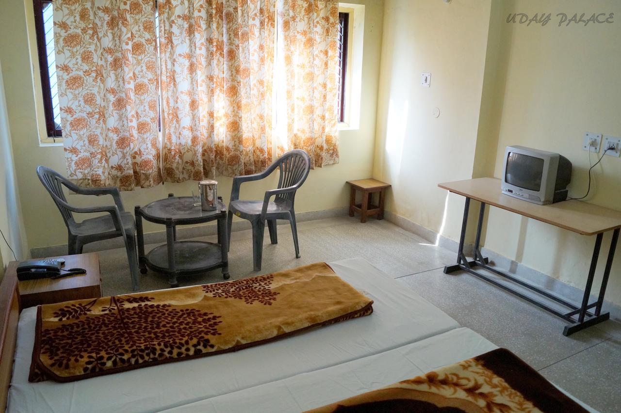 Hotel Uday Palace Pipalkoti Экстерьер фото