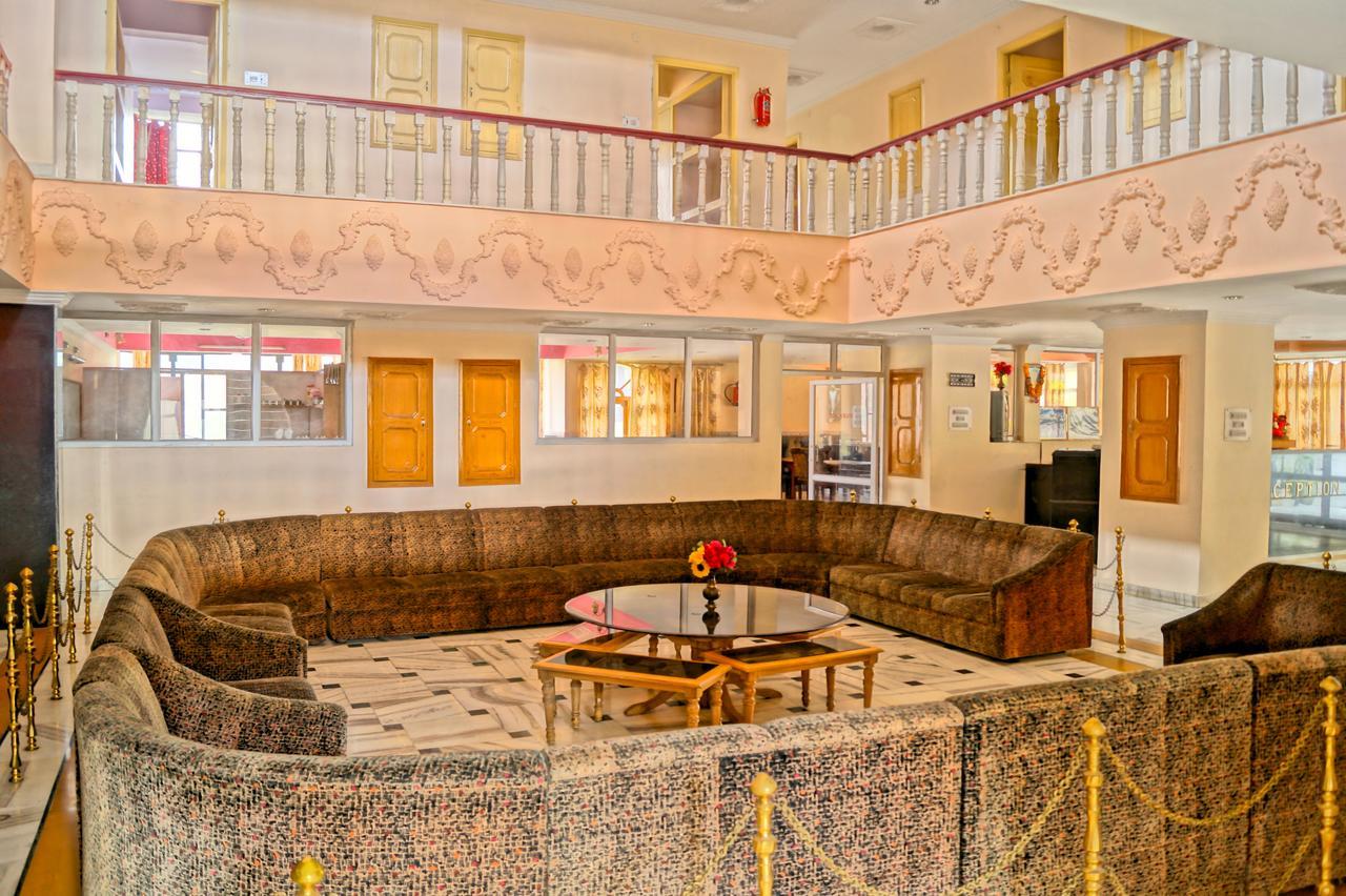 Hotel Uday Palace Pipalkoti Экстерьер фото